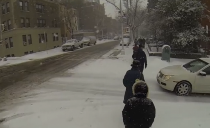 Video Asi Se Ven Las Calles De Nueva York Tras La Tormenta De Nieve Desde Un Paraguas Infoveloz Com