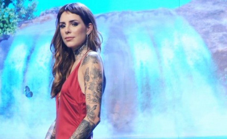 Muy Sensual Candelaria Tinelli Mostró Su Cola Tatuada