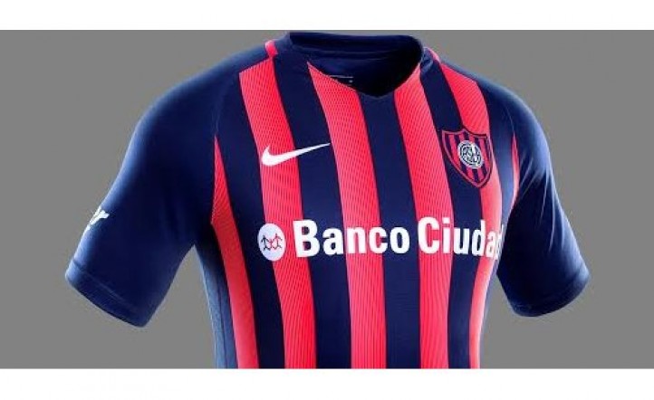 Comerciante Cinemática Poder Conocé la nueva camiseta Nike que usará San Lorenzo en el 2017 |  InfoVeloz.com