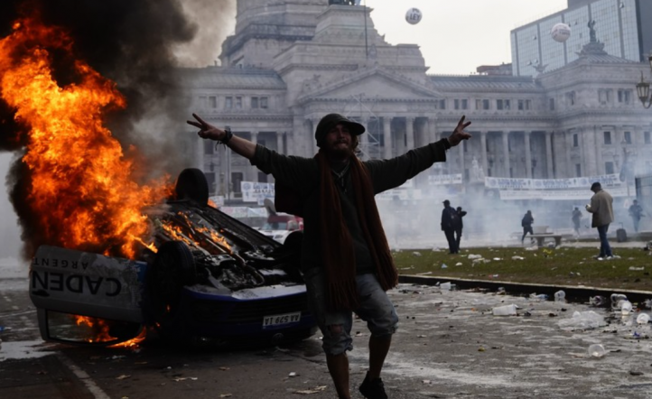 Incidentes en Congreso - Foto: Clarín