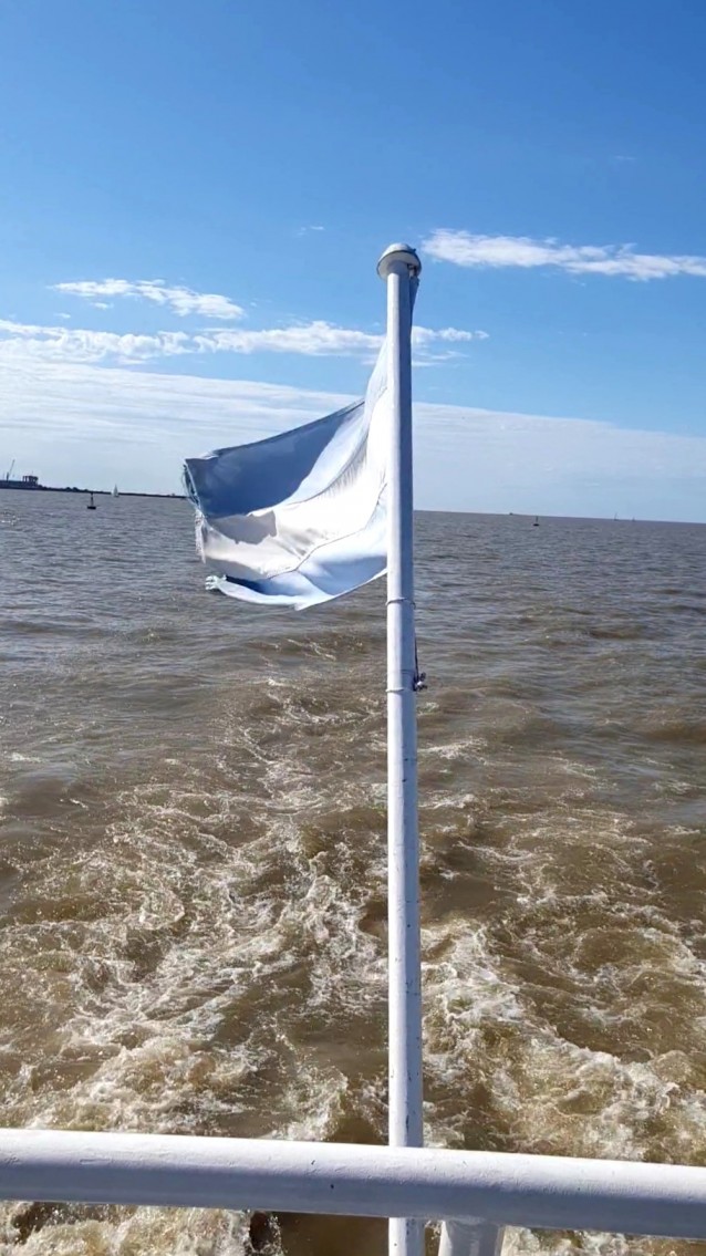 paseo en barco por la boca