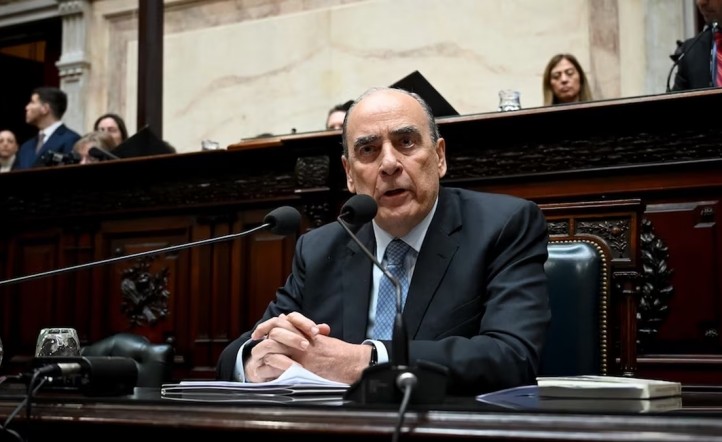 Guillermo Franco en el Senado.